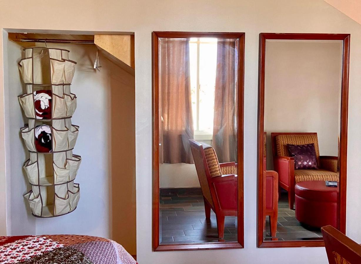 Las Palmas  Kalanchoe Poshtel Suites المظهر الخارجي الصورة