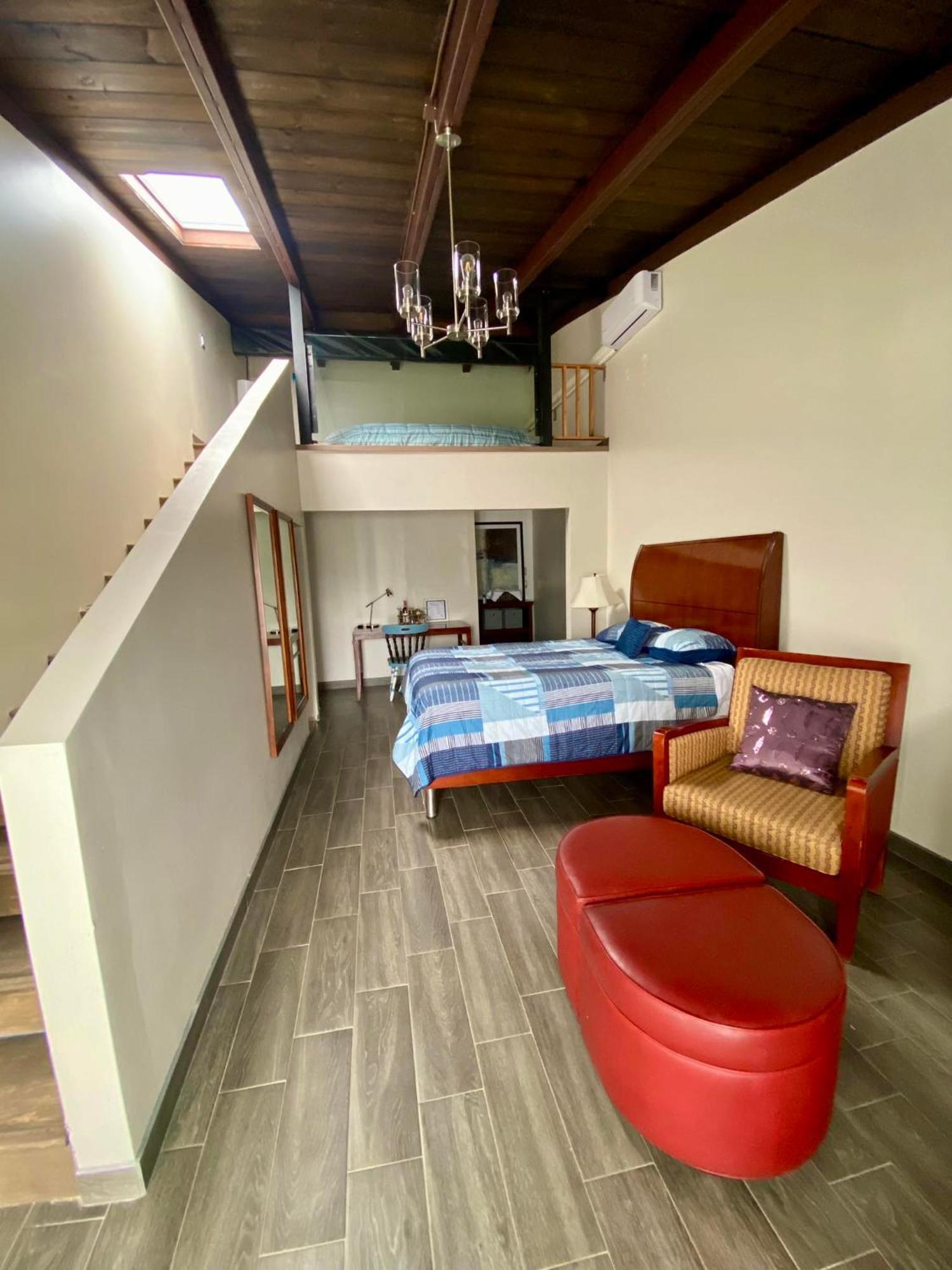 Las Palmas  Kalanchoe Poshtel Suites المظهر الخارجي الصورة